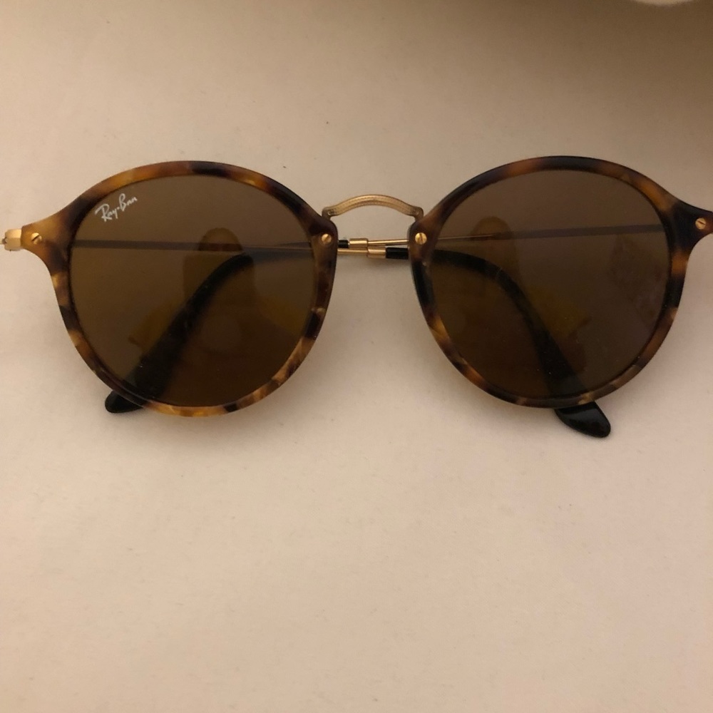 Turtle shell ray ban circle glasses